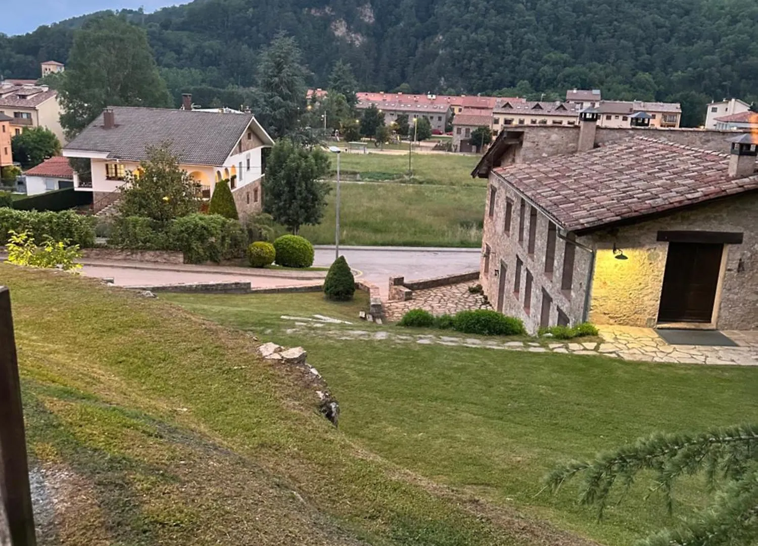 Cal Harrys - La Mejor Casa De Vacaciones En Pyrenees Con Vistas A La Montana Sant Pau de Segúries España