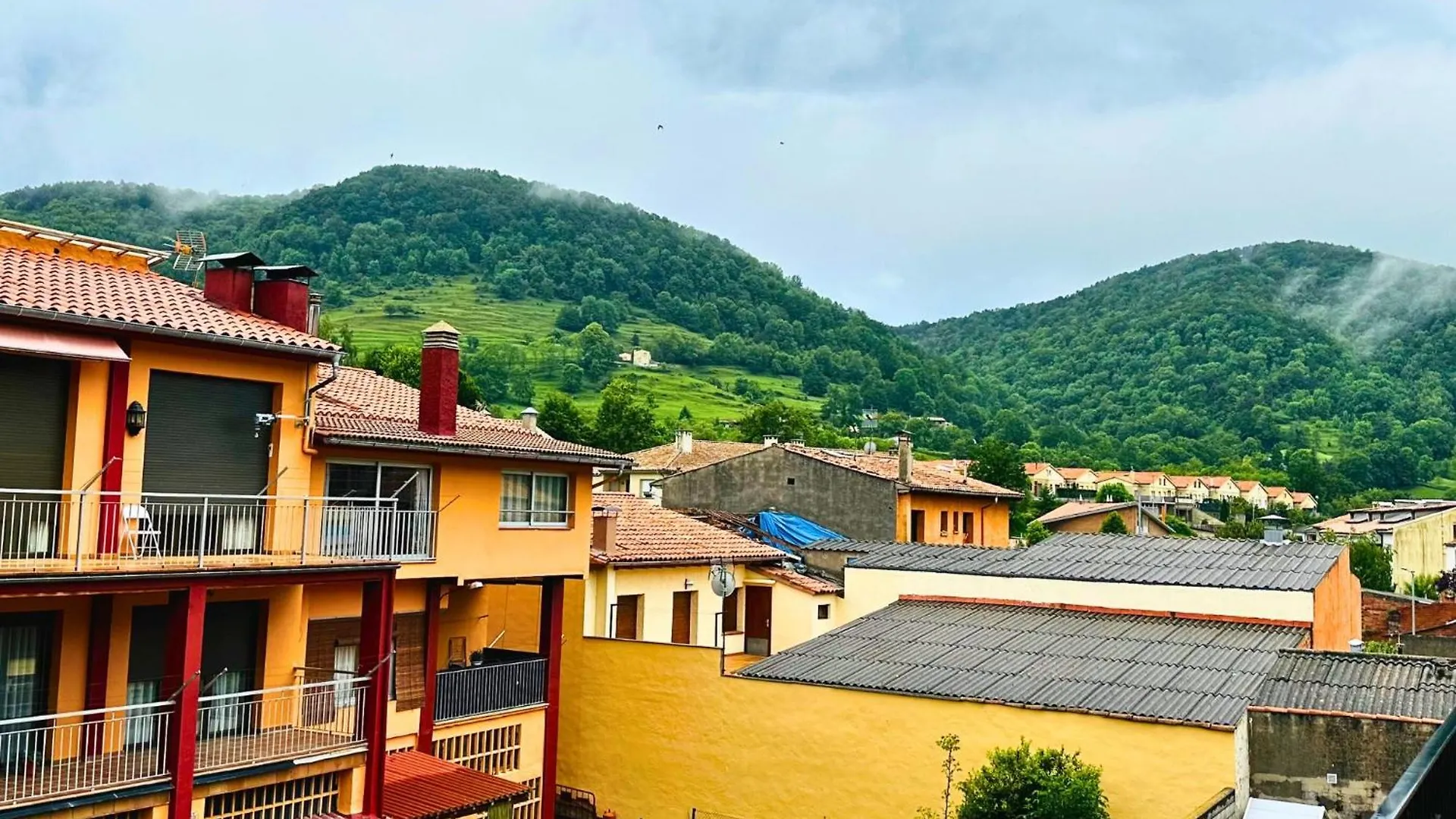 Apartment Cal Harrys - La Mejor Casa De Vacaciones En Pyrenees Con Vistas A La Montana Sant Pau de Seguries